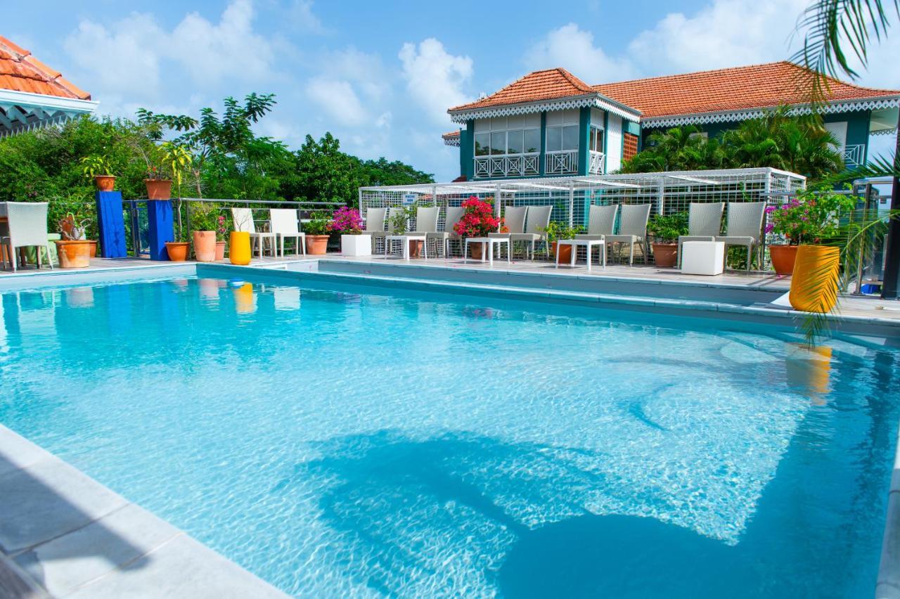 Hotel Fregate Bleue เลอ ฟร็องซัว ภายนอก รูปภาพ