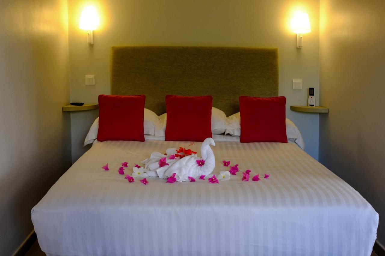 Hotel Fregate Bleue เลอ ฟร็องซัว ภายนอก รูปภาพ